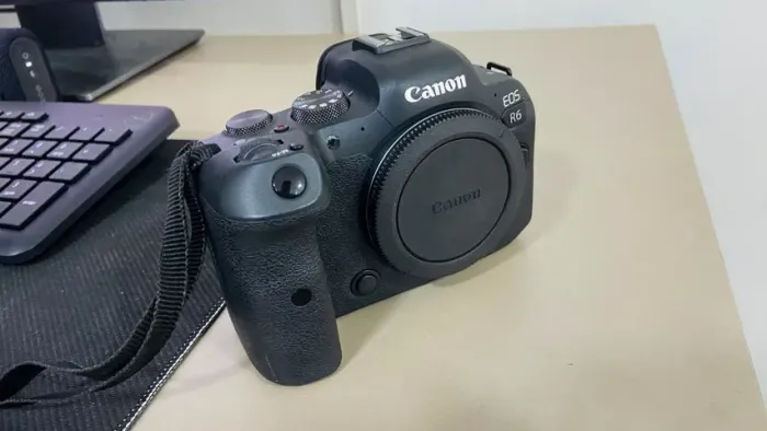 Câmera Digital Canon Mirrorless Eos R6 20.1MP
