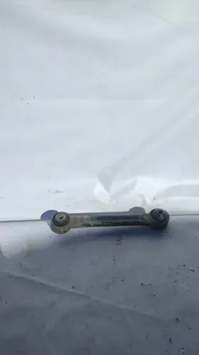 Braço de suspensão traseiro Ford Fusion 2013/2017 *