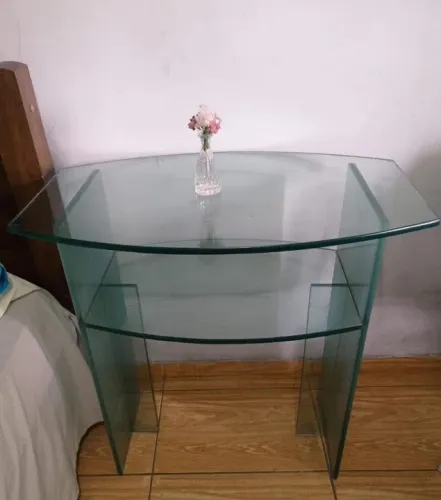 Mesa / Aparador de vidro 20mm