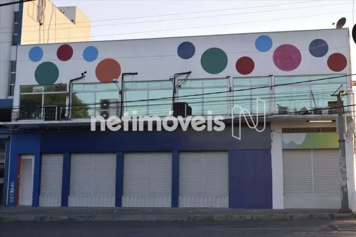 Prédio à venda de 800 m²; por R$ 2.800.000,00 - Abílio Machado