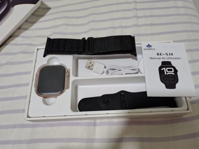 SMARTWATCH IGUAL AO APPLE WATCH! COR OURO ROSE! ZERO! LACRADO! COM DUAS PULSEIRAS
