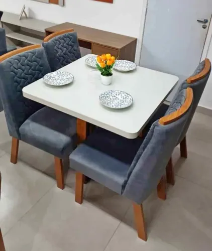 Mesa de jantar 4 cadeiras veludo cinza 