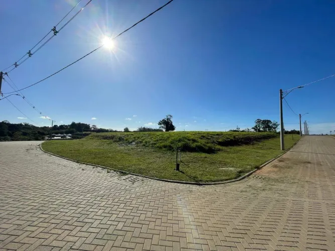 Terreno com 525m² no Condomínio Villas Home Resort integrado ao Ecoresort Vila Ventura!