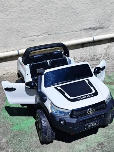 Mini Toyota Hilux Elétrica (Estado de Nova)<br>