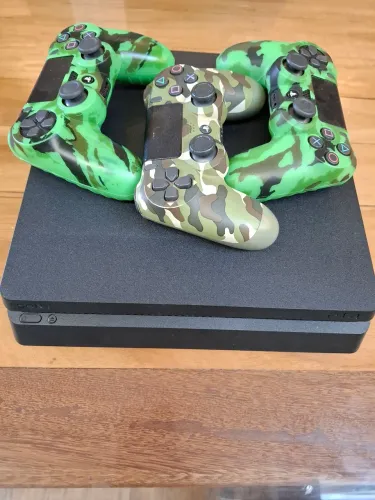 Playstation 4, 3 controles e Jogos originais - Venda