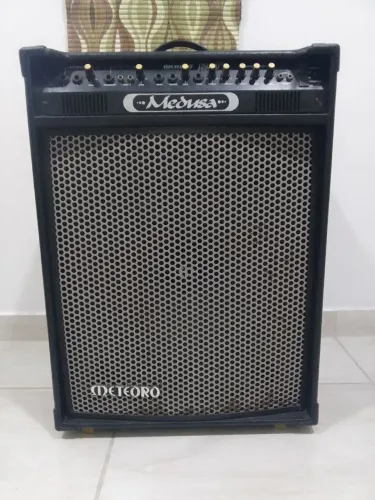 Amplificador Meteoro Medusa
