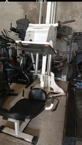 Leg Press 90º - Pórtico