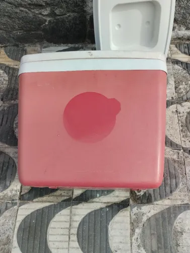 Baú gelo Cooler térmico usado 