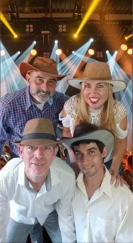 Música ao Vivo - Banda Forró Karioka Raio Di Sol- Para animar sua festa.