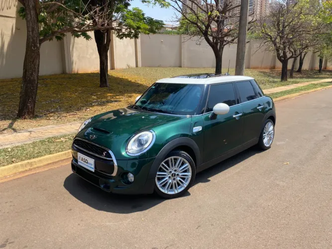 Mini Cooper 2.0 16V Twinpower Gasolina S 4P Steptronic 2018