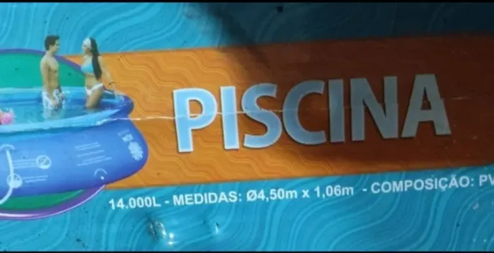 Piscina Mor de 14000 LT completa. Usada 2 vezes, em estado de Nova