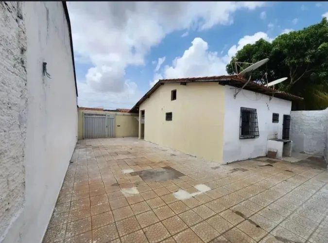 !Casa no Conj. Pedro Teixeira II, Rua B.