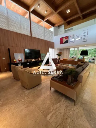 Alphaville Salvador - 1.200m² total - 5 suítes - Master c/ closets e hidro - Piscina - esp