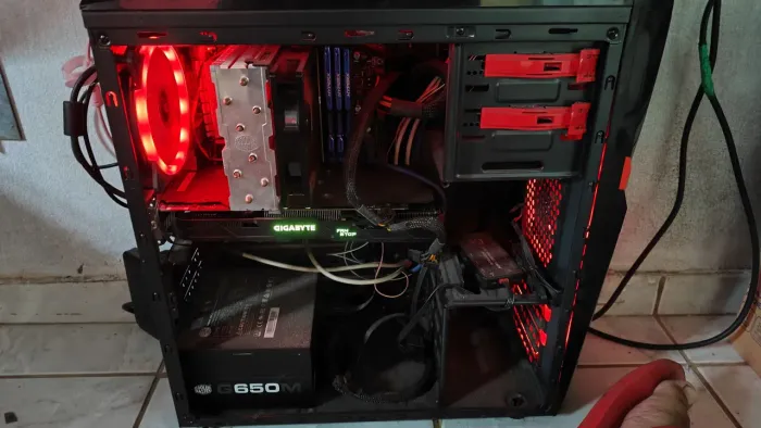 Desktop xeon gamer vendo ou troco em notebook 