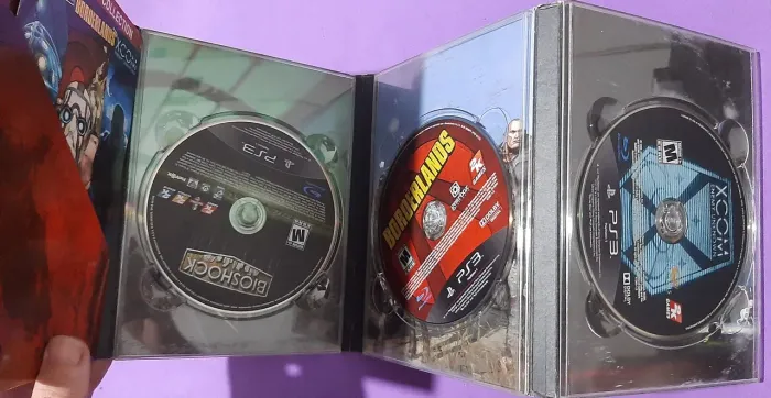 Coleção de jogos PS3 2k essentials collection, Borderlands, BioShock e XCOM semi-novos