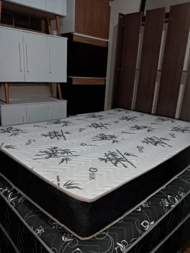 COLCHÃO DE CASAL EM ESPUMA, LEIAM: