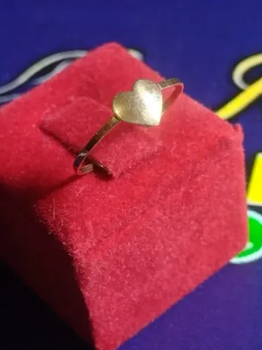 Anel Coração 6 mm Ouro 18 Kilates 0.50 Gramas 2 mm                                        