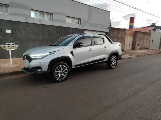 Fiat Strada Volcano 1.3 Flex 8V CD 2025