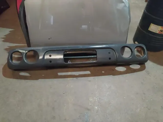 Parachoque Ford Cargo 712 815 2000 ate 2013