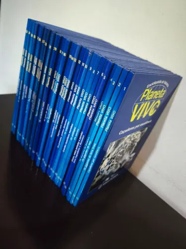 Coleção completa de 32 livros Planeta Vivo