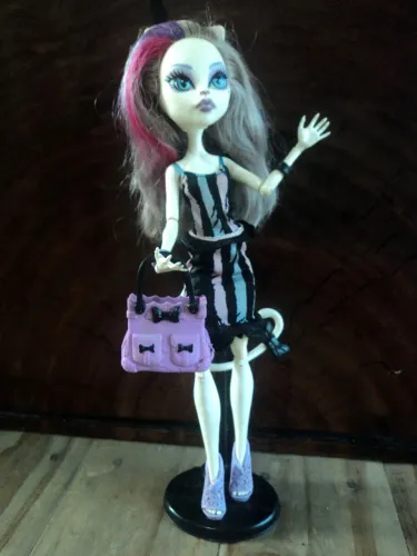 Catrine de Mew - New Scaremester