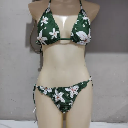 Biquíni Verde Floral - Moda Praia Tam M novo 