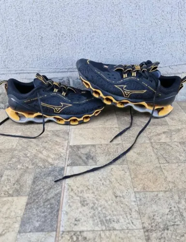 Tênis, valor a negociar. ! 