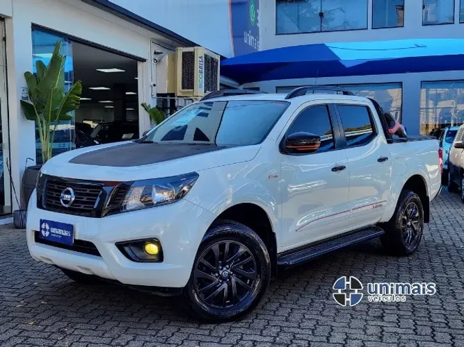 Nissan Frontier X-gear CD 4X4 2.3 Bi-TB Die.aut 2022