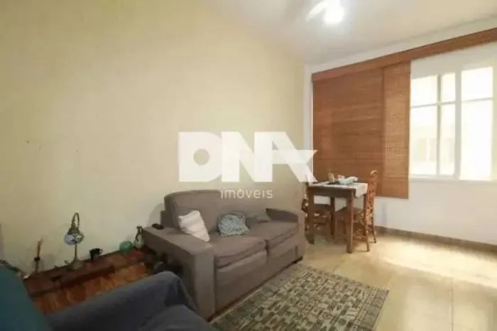 Apartamento : / Residencial / Botafogo