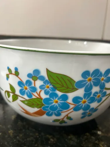Bowl em porcelana com motivo floral