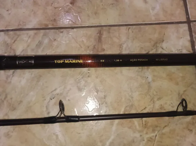 Kit Pesca 2 varas e Molinete Shimano