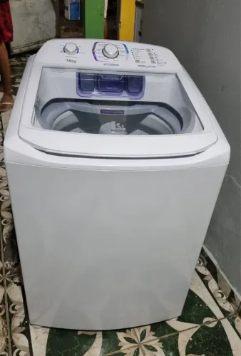 Máquina de lavar roupa 