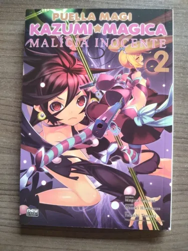 LIVRO KAMUMI MAGICA MALÍCIA INOCENTE 2 32,00