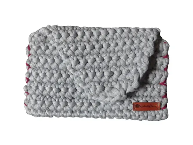 Carteira Clutch Artesanal Em Fio De Malha Cinza-escuro