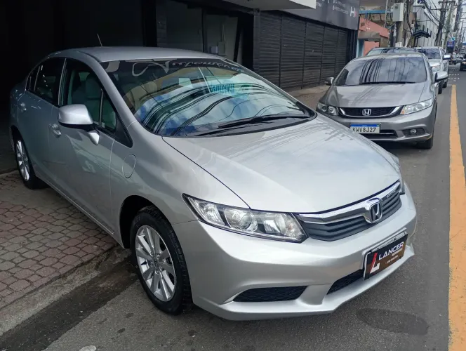 Honda Civic Sedan LXS 1.8/1.8 Flex 16V Aut. 4P 2014