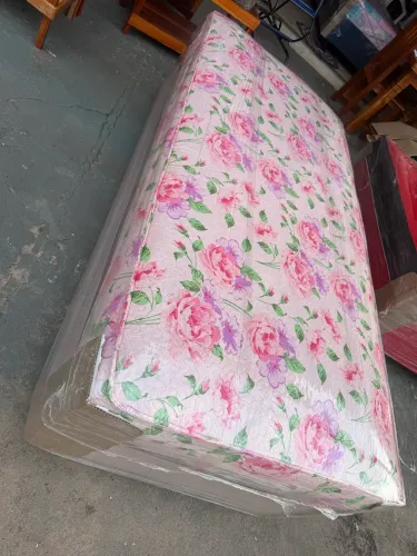 Cama solteiro espuma e de mola ensacada nova