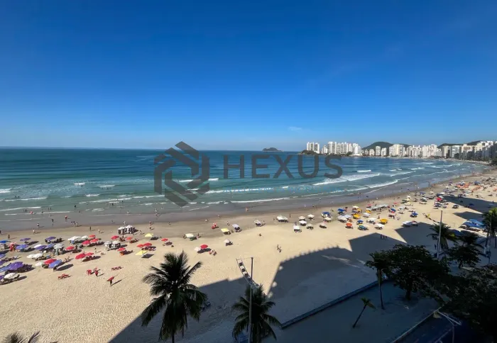 Apartamento frente mar com varanda vista mar e lazer nas Pitangueiras, Guarujá