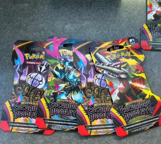 Blister Unitário Escuridão Absoluta - Pokemon TCG