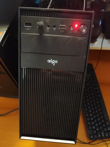 Gabinete Mini tower AMD