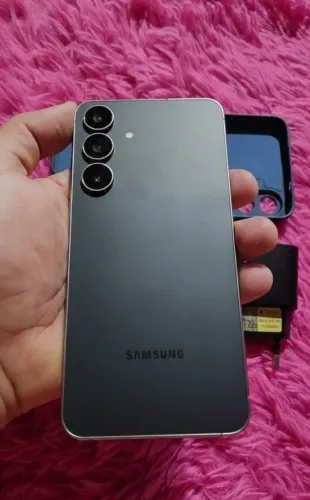 S25 FE 256GB 8GB Nota Fiscal garantia até dezembro/2026