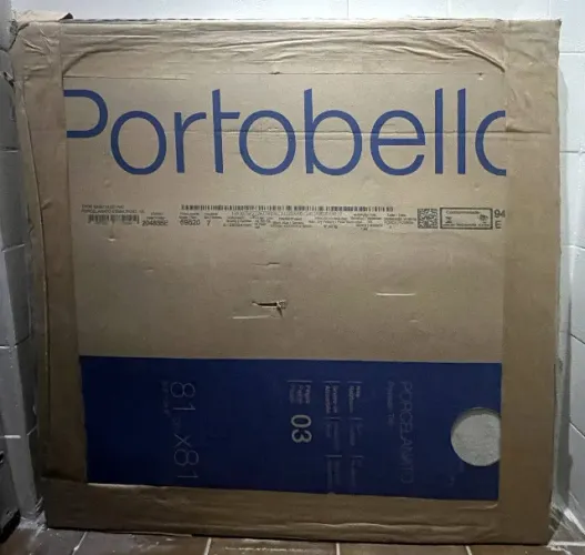 Revestimento em porcelanato 81x81