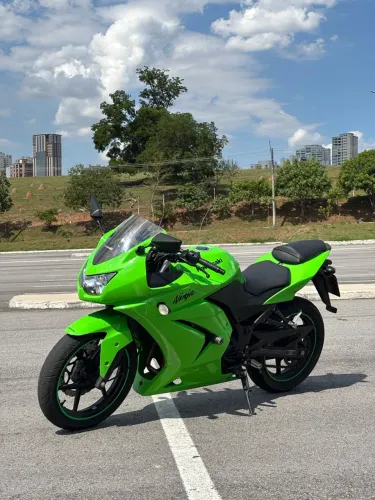 Kawasaki Ninja 250r 2011