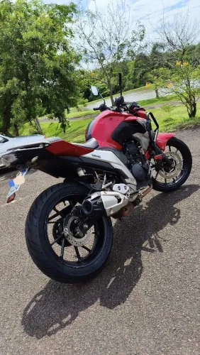 Vendo moto fazer 250 ano 2021
