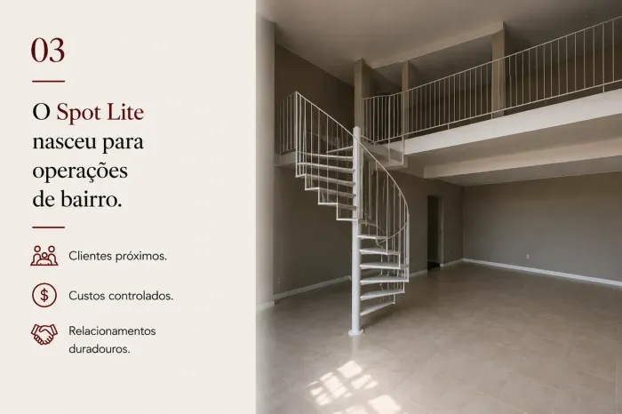 Loja espetacular com pé direito alto, mezanino e área diferenciada de 54m2, em plena Agron