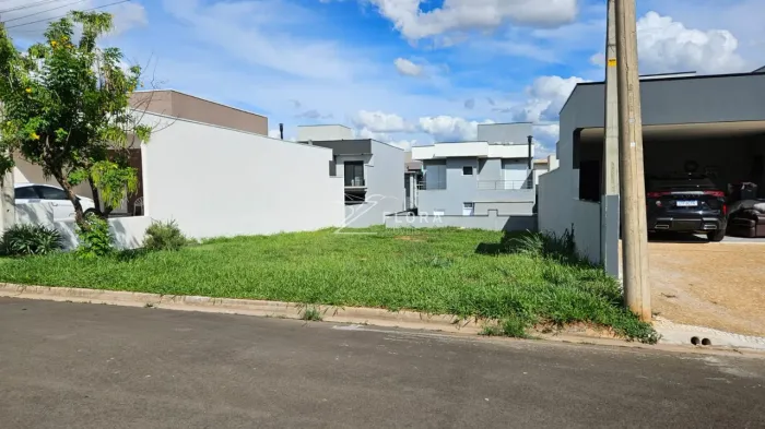 Terreno 250 metros no Condomínio Real Park Sumaré