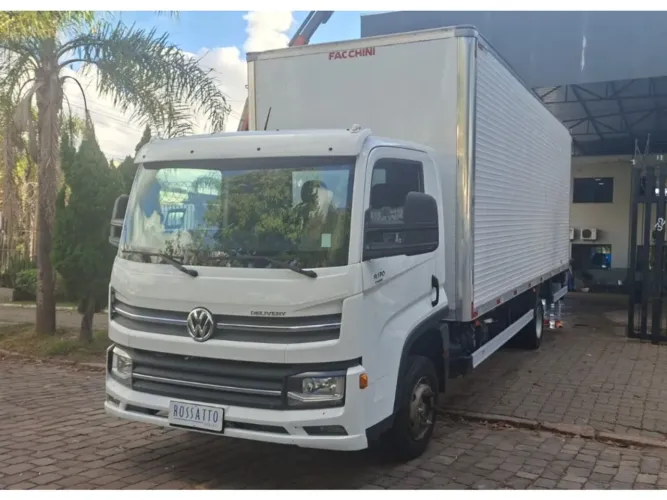 Volkswagen 9.170 2023