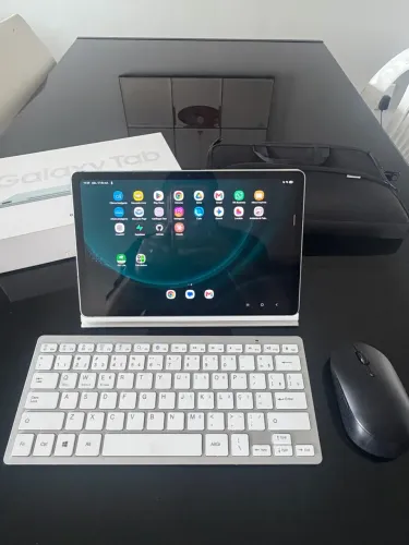 Tablet Samsung Galaxy Tab S9 FE (10x sem juros)