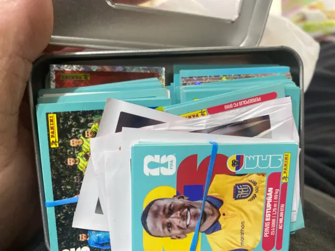 Vendo ou troco 1xR$1 , 1x1?. Figurinhas copa 2026