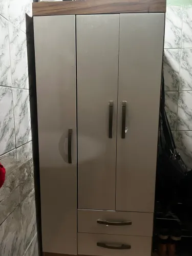 Guarda roupa solteiro