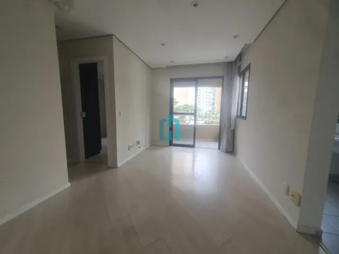 Apartamento para venda ou Locação no Brooklin, com 1 dorm e 1 vaga de garagem